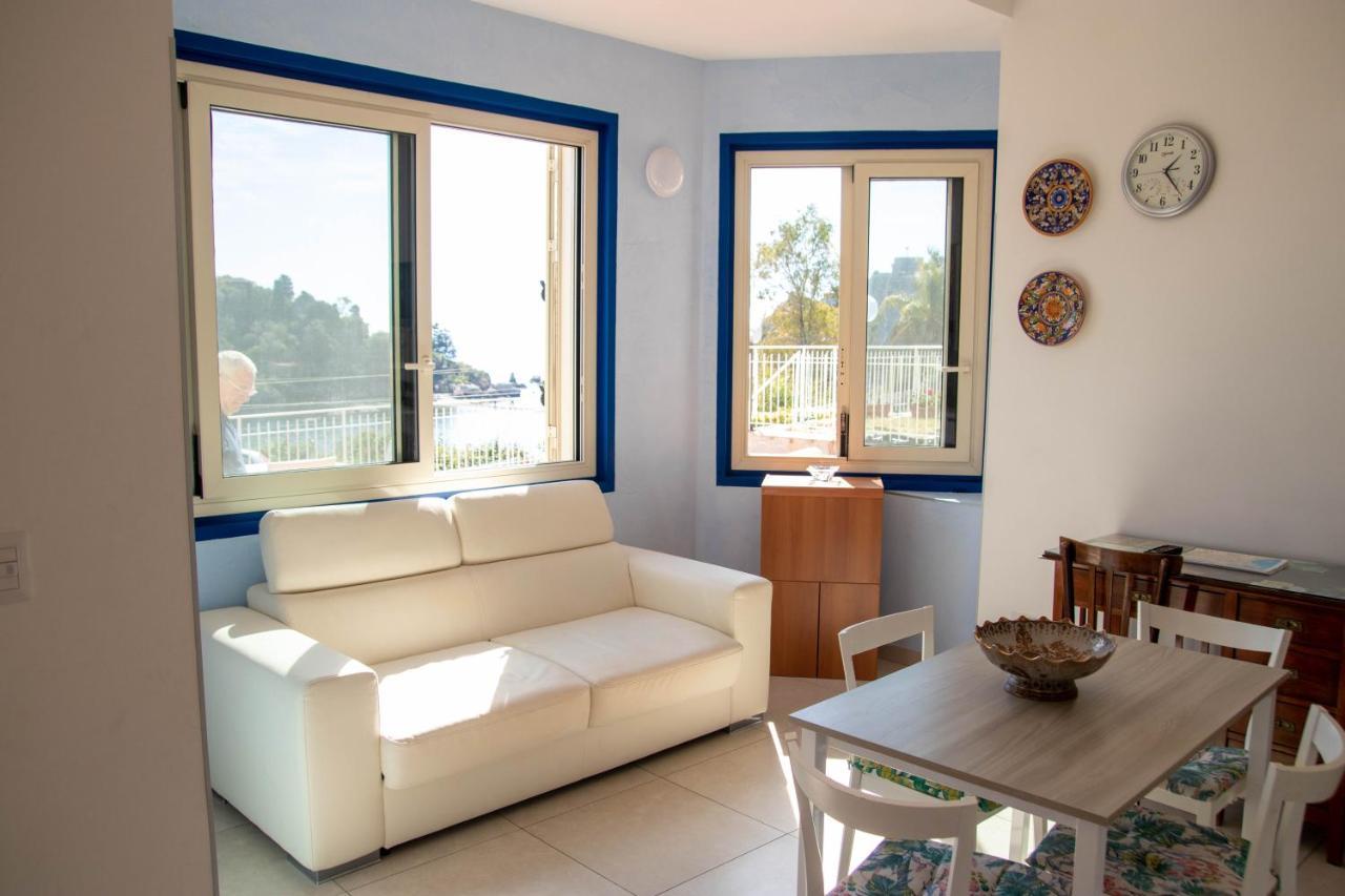 Taormina Isola Bella Suite Екстер'єр фото