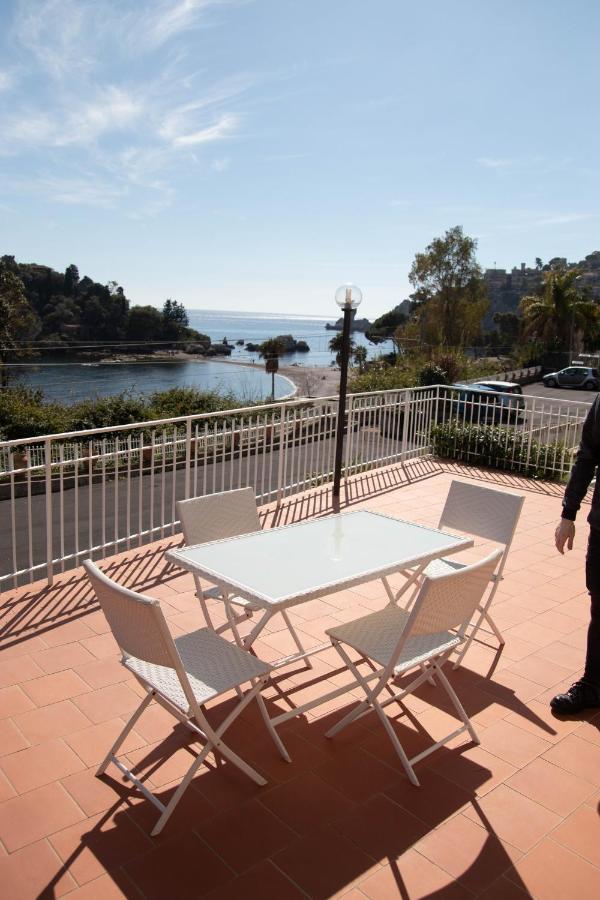Taormina Isola Bella Suite Екстер'єр фото