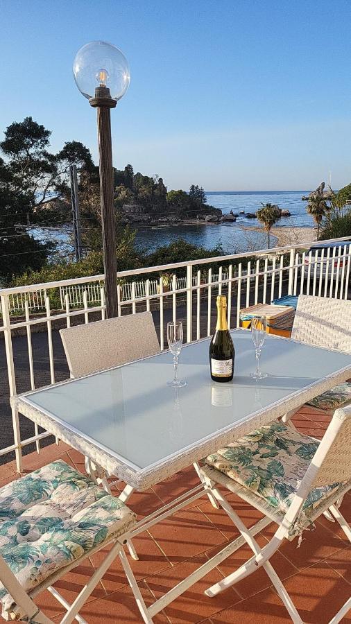 Taormina Isola Bella Suite Екстер'єр фото